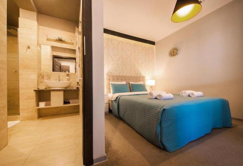Номер Стандарт с Террасой, B&m Guesthouse