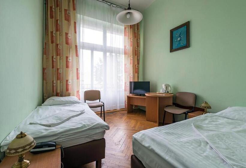 غرفة قياسية فردية, Savoy Wrocław