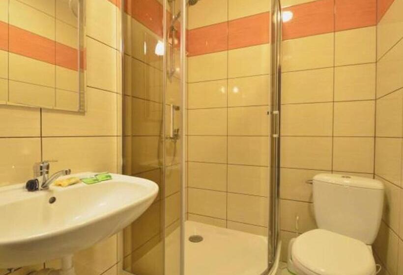 基本间, Bizancjum Pokoje Gościnne Parking Free 24h