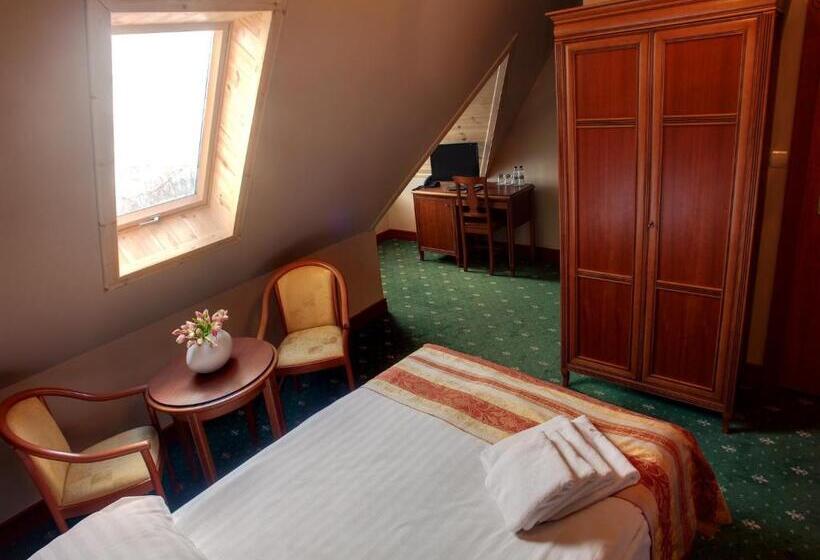 三人经典房间, Biały Dunajec Resort & Spa