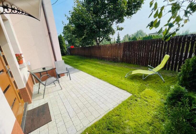 Family Suite, Noclegi Airportpark