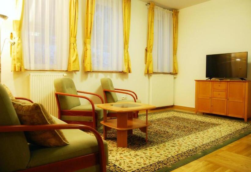 Family Suite, Rezydencja Prezydenta Rp Zamek W Wiśle