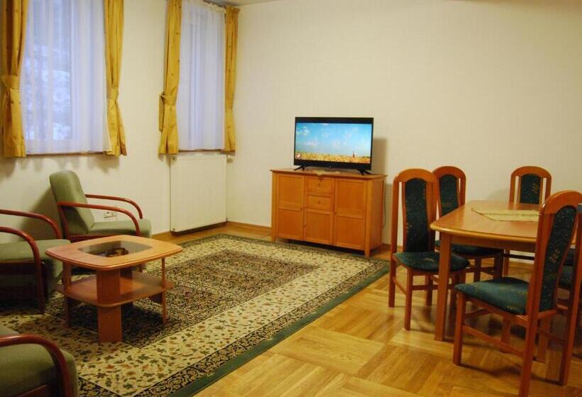 Family Suite, Rezydencja Prezydenta Rp Zamek W Wiśle