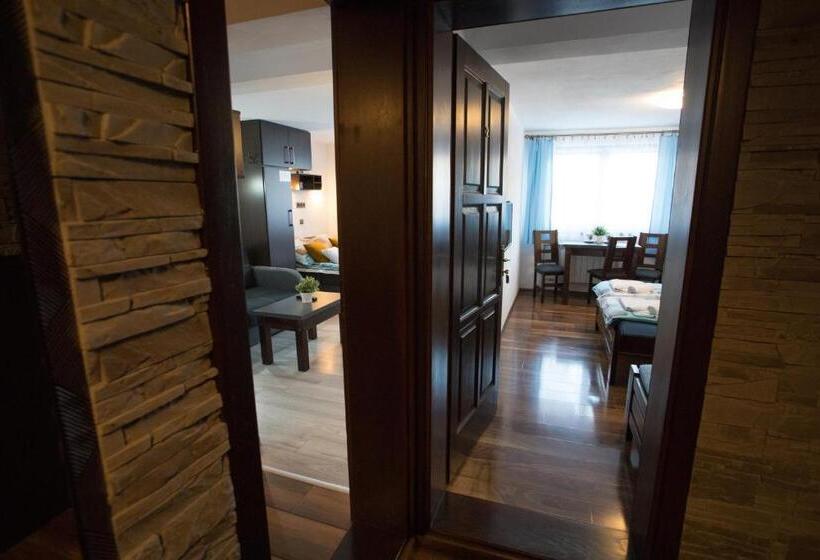 Апартаменты 1 Спальня, Pokoje I Apartamenty U Sabiny   Apartament I Domek Z Jacuzzi Na Wyłączność   Pozostałe Pokoje Bez Ja