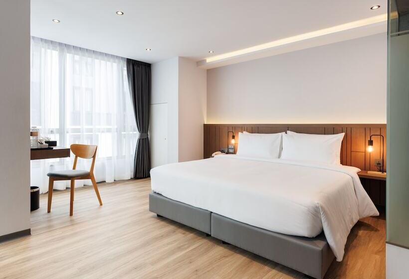 اتاق لوکس, Pure Eleven Hotel Bangkok