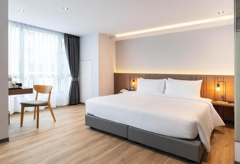 اتاق لوکس, Pure Eleven Hotel Bangkok