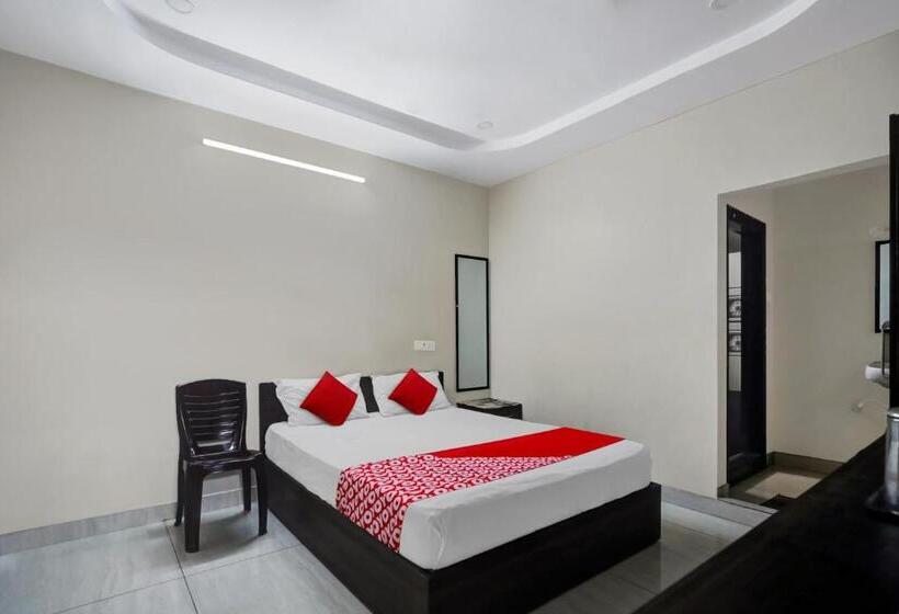 اتاق کلاسیک سه تخته, Oyo Flagship 80698 Vara Residency