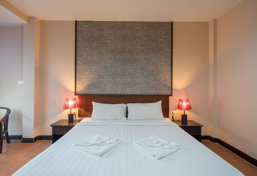 수피리어 스튜디오, Amarin Hotel Patong