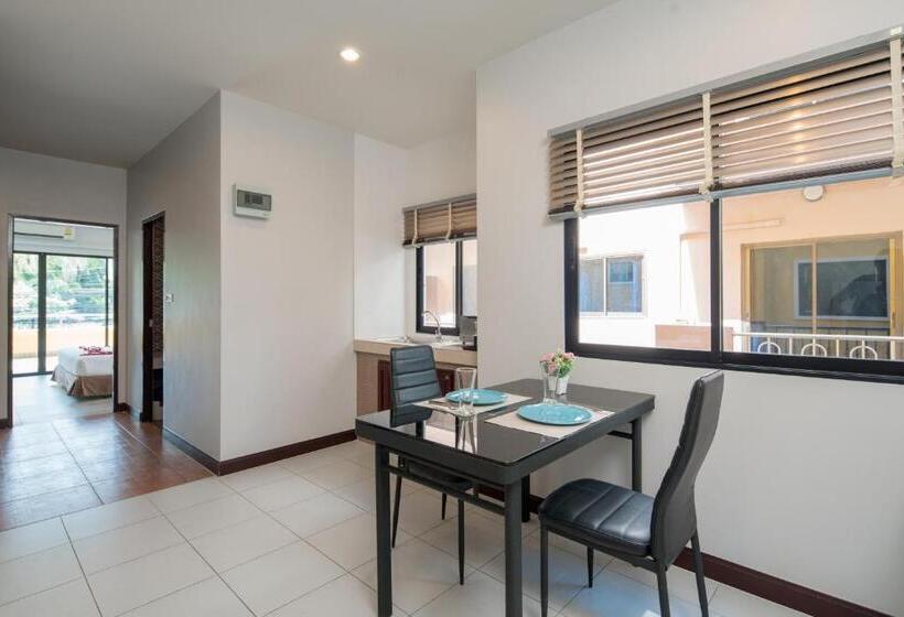 침실 1개 디럭스 아파트, Amarin Hotel Patong