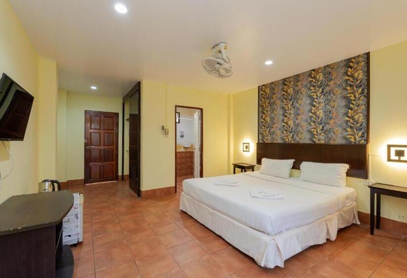 수피리어 룸, Amarin Hotel Patong