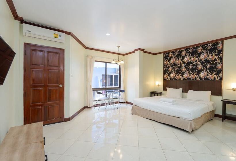 4인용 수피리어 룸, Amarin Hotel Patong
