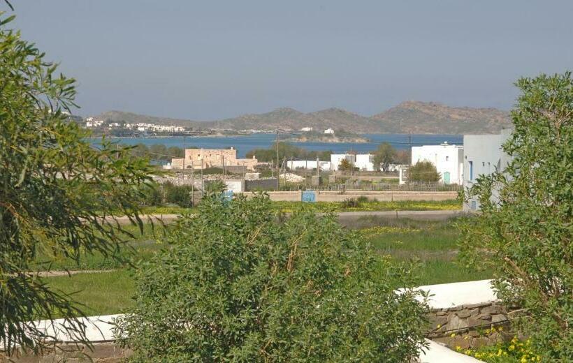 标准间, Anemoi Resort