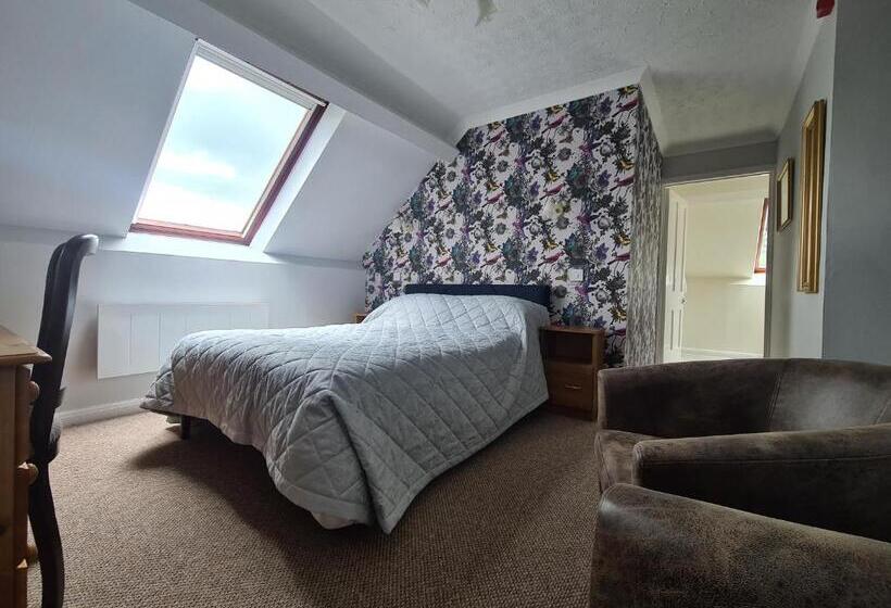 Номер Стандарт, Broom Hall Country
