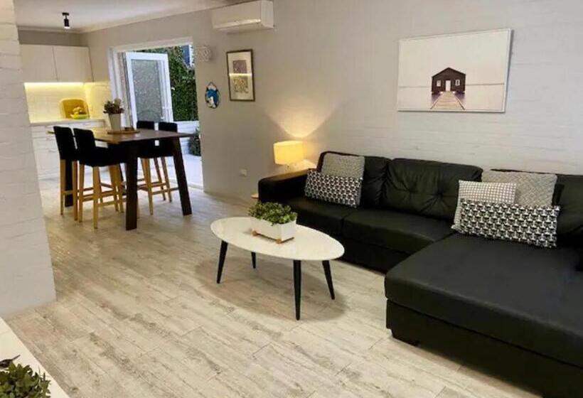 带露台两卧住房, Noosa Village River Resort