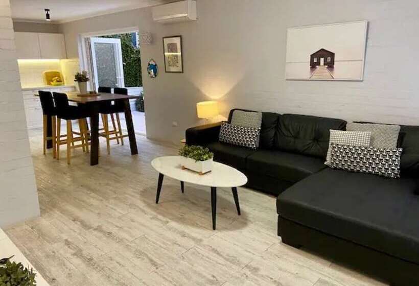 带露台两卧住房, Noosa Village River Resort