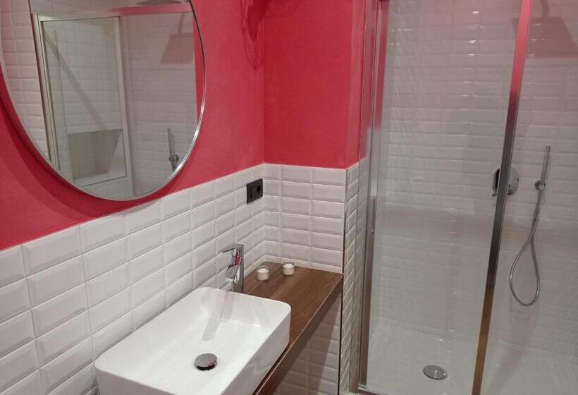 استودیوی لوکس, Suites Elifani