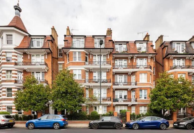 标准间, Luxury Specious In Central London