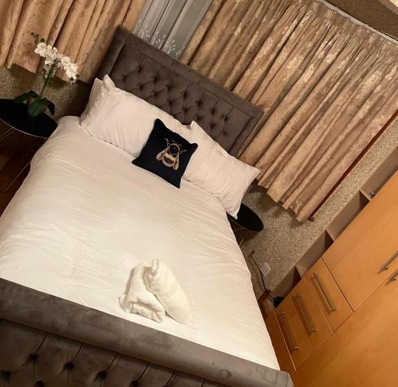 Номер Deluxe, Tj Homes