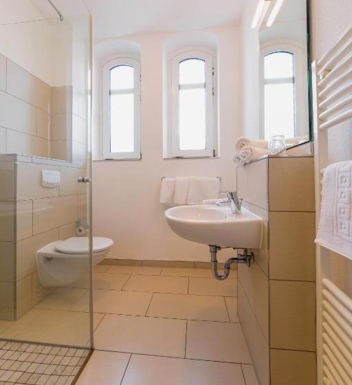 آپارتمان 2 خوابه, Michels Haus Wilhelm Augusta
