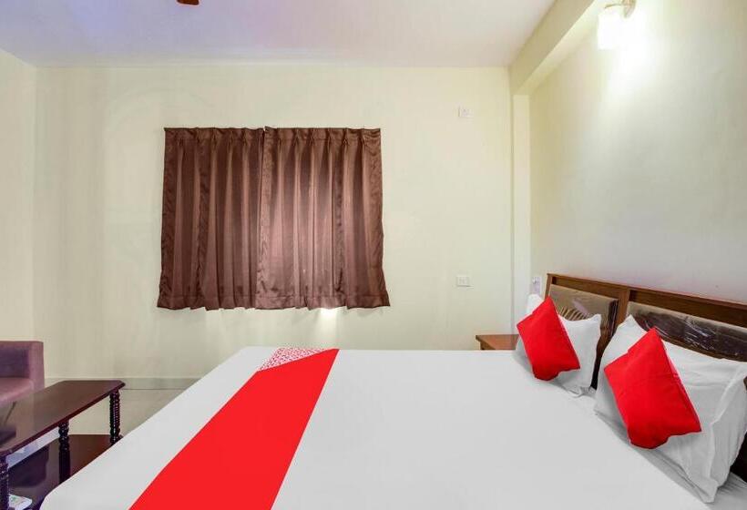 Трехместный Номер Deluxe, Flagship Hotel River Wood
