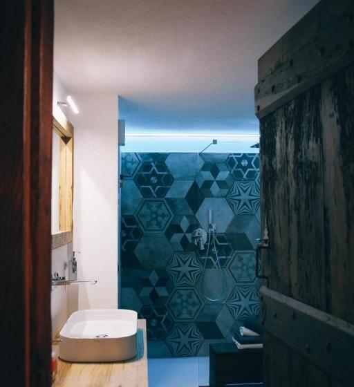 Номер Стандарт, Maison Farinet
