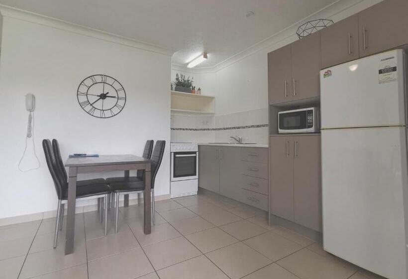 Апартаменты 2 Спальни, Bay Of Palms