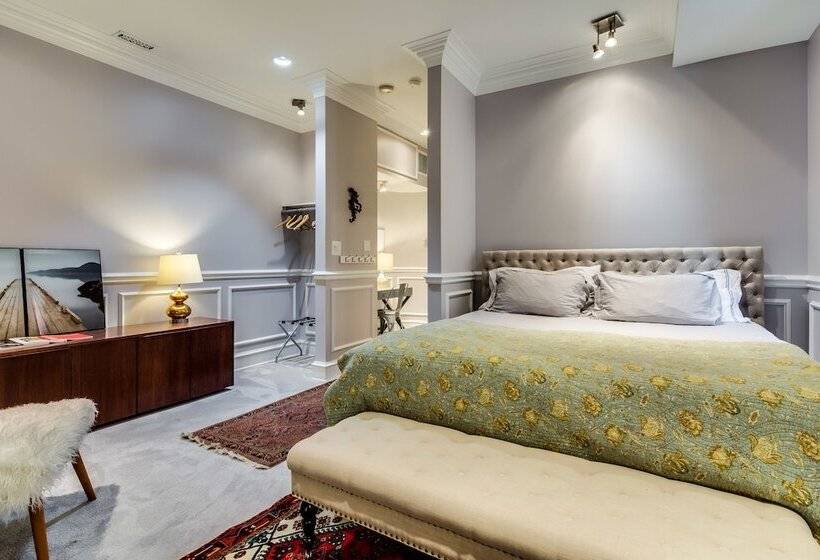 Quarto deluxe, Ruby Room