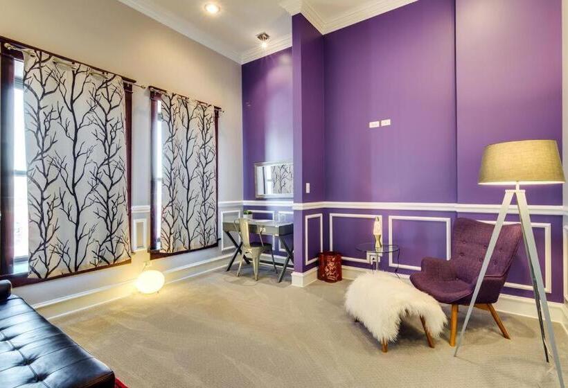 Quarto deluxe, Ruby Room