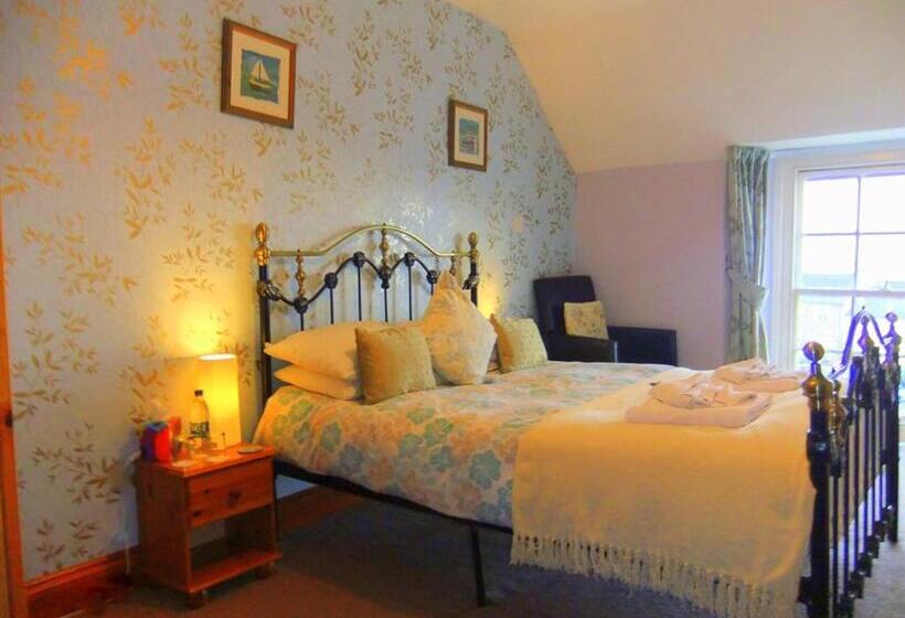 Номер Стандарт, College Guest House