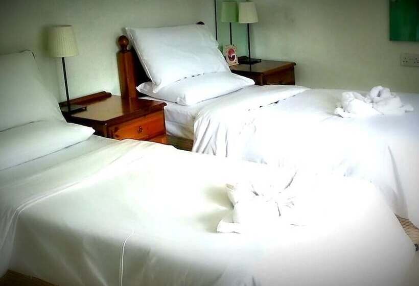 Номер Стандарт Совместная Ванная, Rosemead Guest House