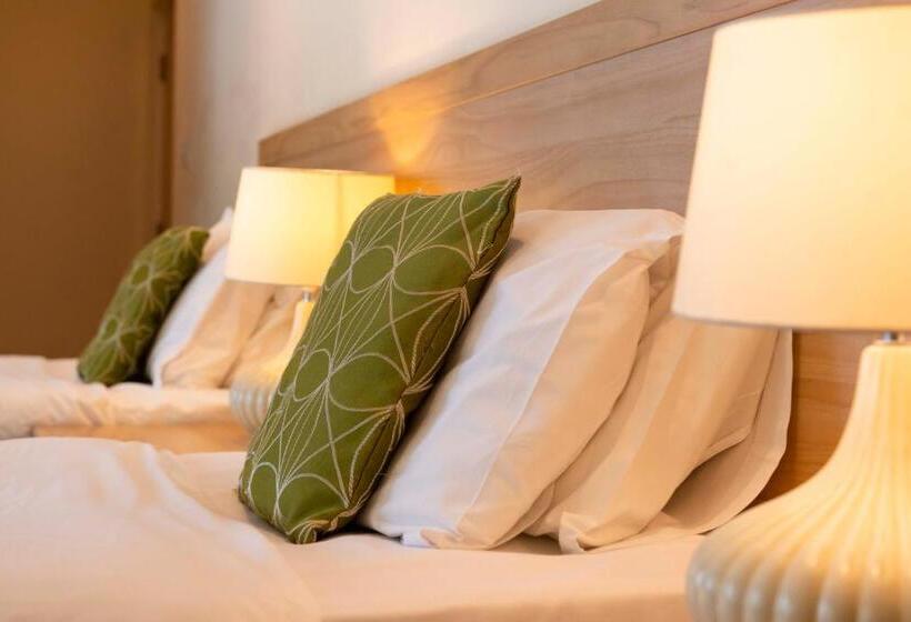 Номер Стандарт, The Limes Country Lodge Hotel & Admiral Restaurant