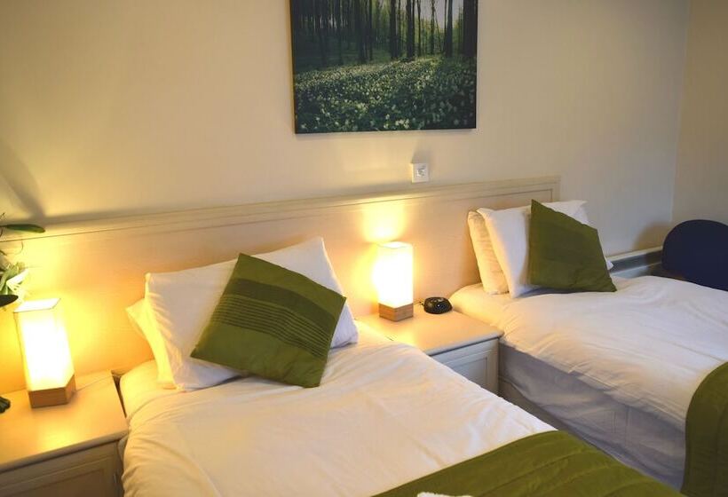 Номер Стандарт, The Limes Country Lodge Hotel & Admiral Restaurant