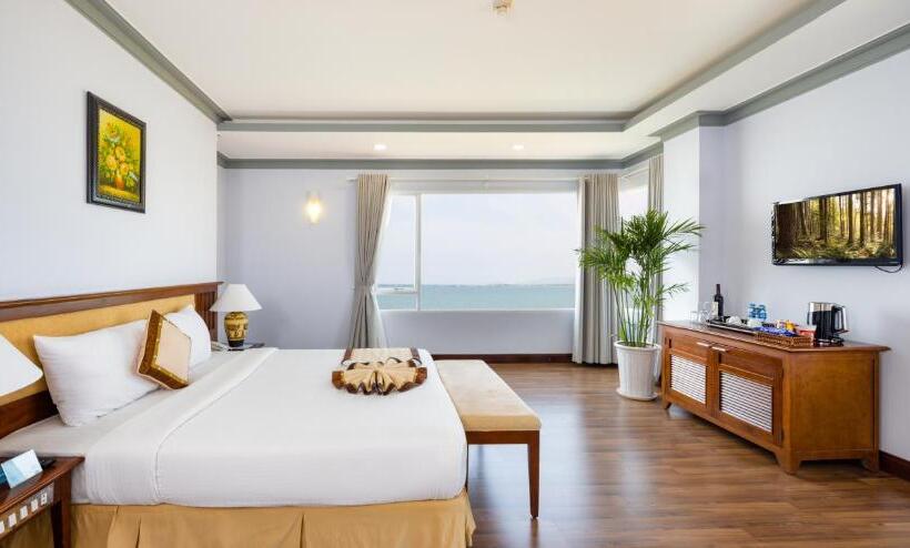 اتاق لوکس, Saigon   Ninh Chu Hotel & Resort
