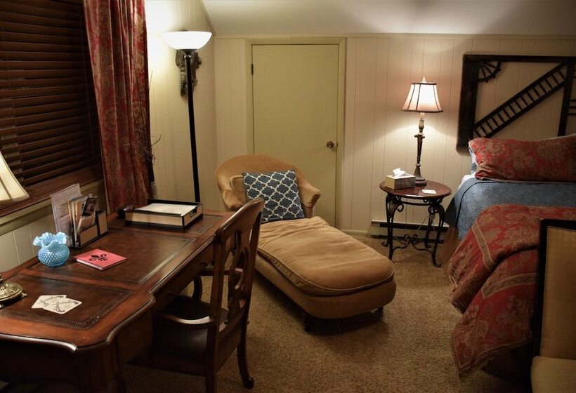 Номер Deluxe, The Hiding Place B&b