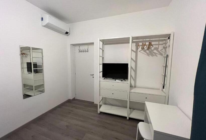 اتاق استاندارد, La Casa Di Ricky