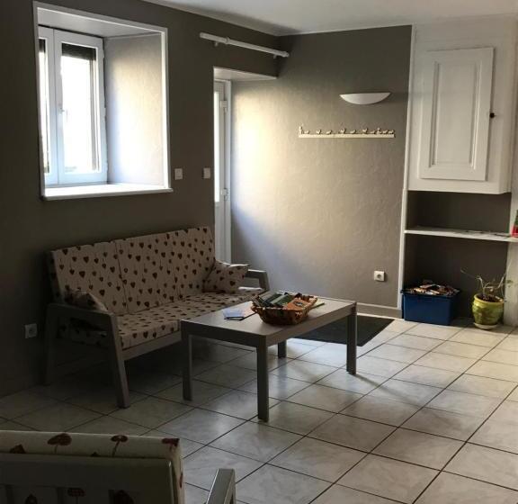 Номер Стандарт, Chambres D Hôtes Pom  Paille
