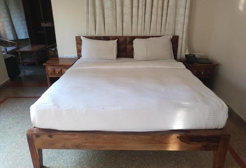 デラックスルーム, Kumbhalgarh Fort Resort