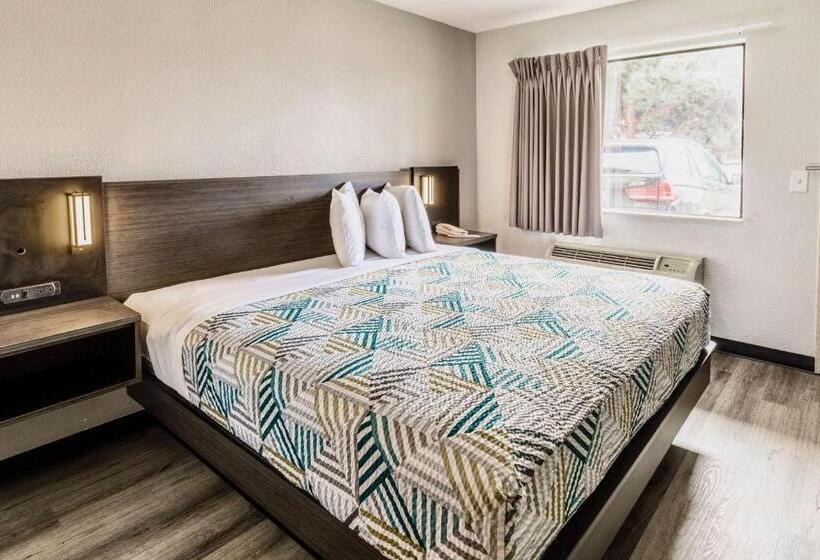 Стандартный Номер Кровать Кинг, Motel 6carlsbad, Ca  East Near Legoland