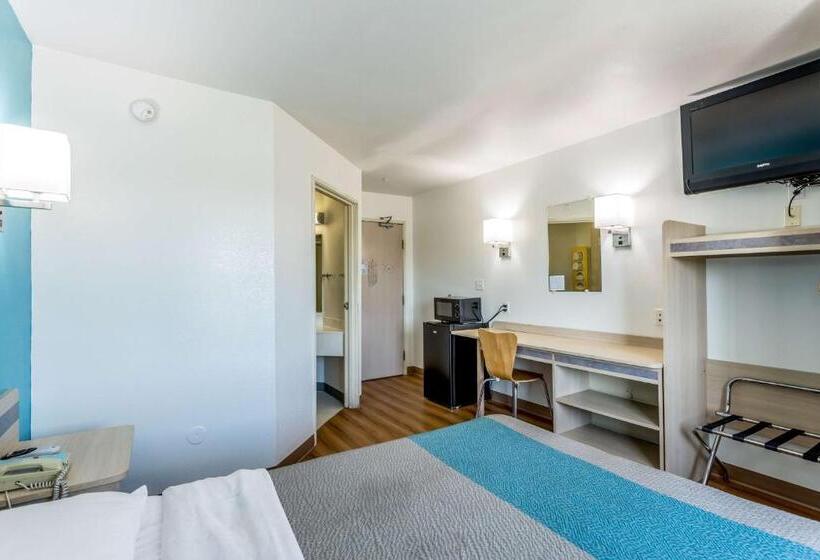 اتاق استاندارد, Motel 6 Roswell, Nm