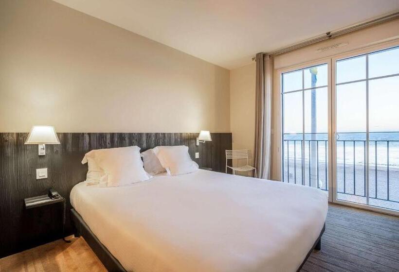 Номер престиж с видом на море, Les Flots   Hôtel Et Restaurant Face à L Océan   Châtelaillon Plage