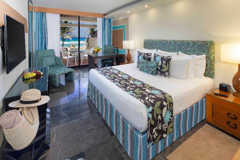 Triple Room Sea View, The Pyramid Cancun