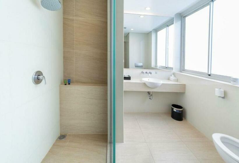 Номер Superior, Aston Cirebon Hotel And Convention Center