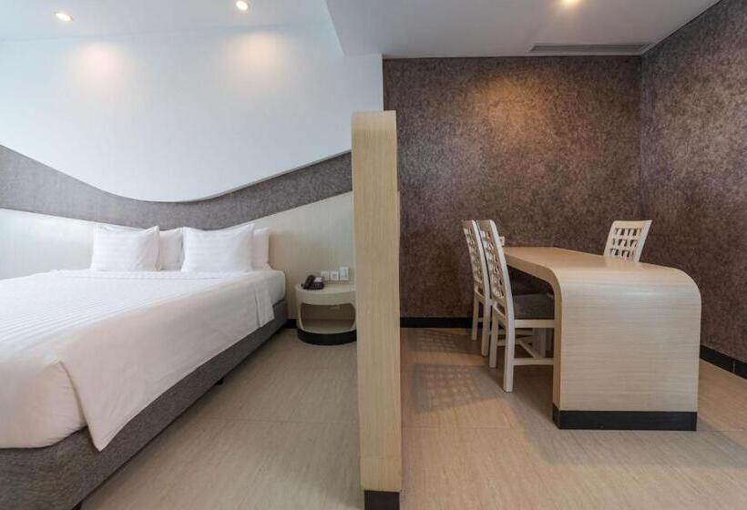 Номер Deluxe, Aston Cirebon Hotel And Convention Center