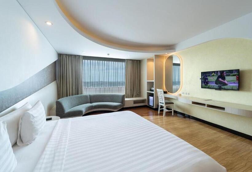 Номер Executive, Aston Cirebon Hotel And Convention Center
