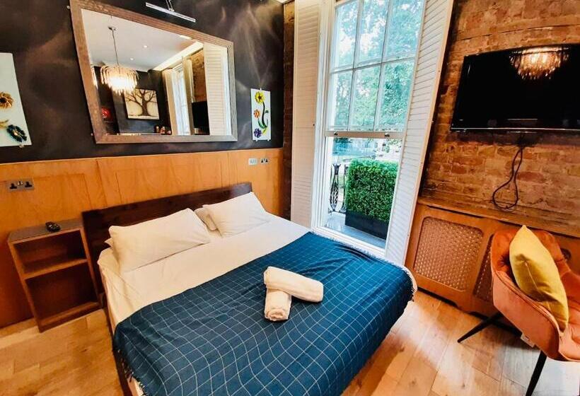 Family Suite, The Melville Hotel By Rokxy  Kings Cross
