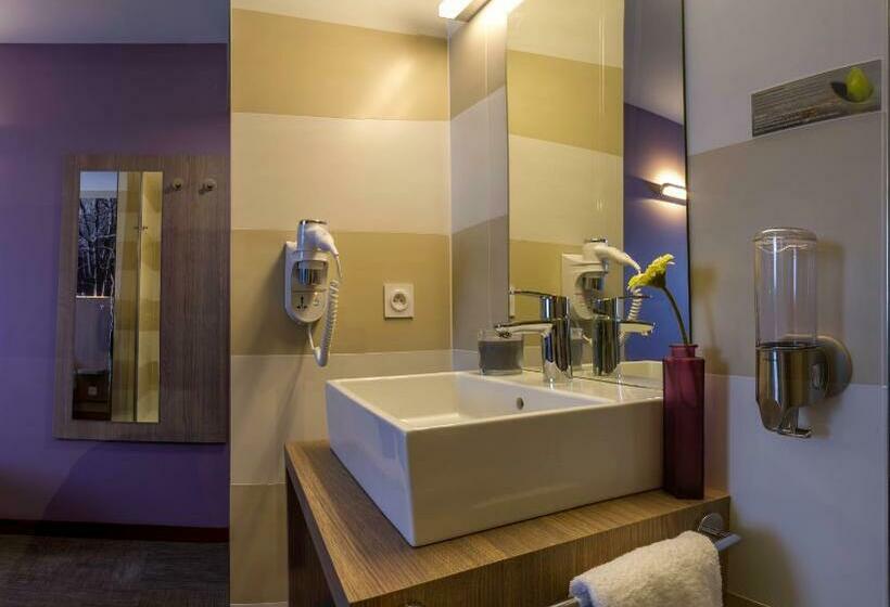 Номер Стандарт, The Originals City, Hôtel Ecoparc, Montpellier Est