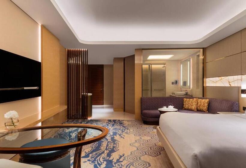 اتاق اجرایی با تخت بزرگ, Jw Marriott Hotel Macau