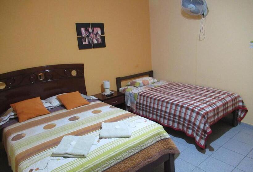 스탠다드 트리플 룸, Kurmi Hostel Lima Airport