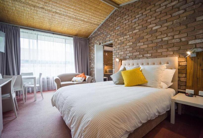 패밀리 스위트, Farnham Court Motel And Restaurant