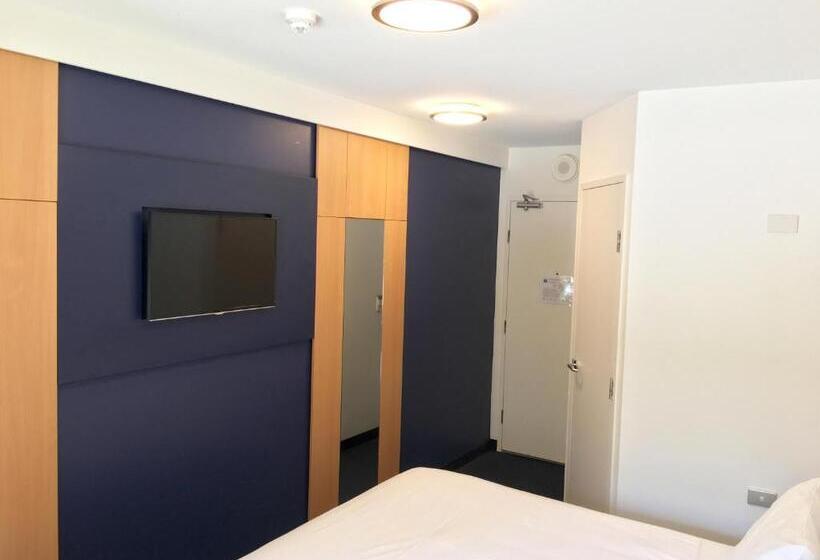 스탠다드 룸, Ibis Budget Gosford